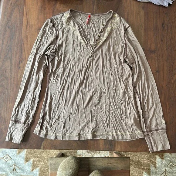 Stunning never worn Alp n Rock long sleeve Henley shirt embroidered - Picture 1 of 6